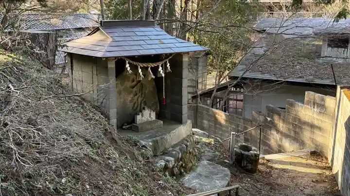 温泉石神社(宮城県)