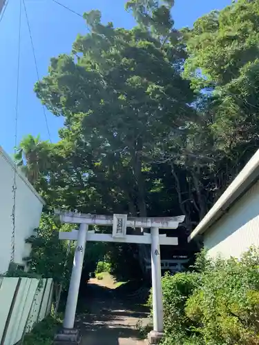 大六天神社の鳥居