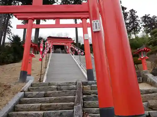 高屋敷稲荷神社の鳥居