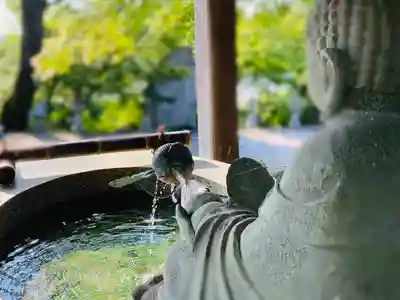 称名寺の手水舎