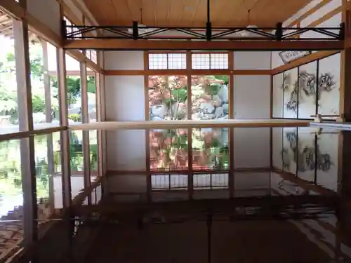 宝徳寺の本殿