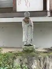 隣光院の地蔵