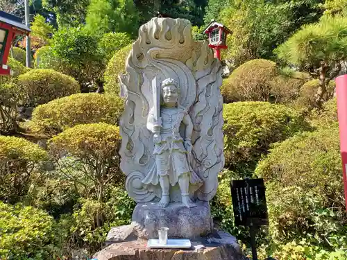 龍の入不動尊(東京都)