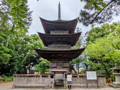 三明寺の塔