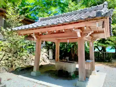 丹生川上神社（下社）の手水舎