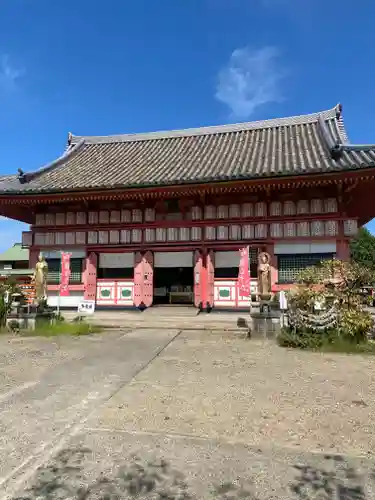 愛染堂勝鬘院の本殿