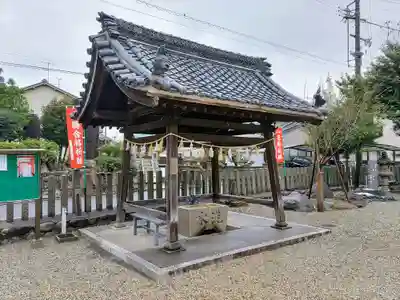 星神社の手水舎