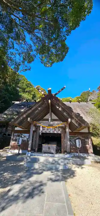 高家神社の{uncategorized: "未分類", other: "その他", undefined: "問題あり", building: "その他建物", grave: "お墓", sacred_gate: "鳥居", guardian: "狛犬", statue: "像", buddha: "仏像", history: "歴史", nature: "自然", garden: "庭園", animal: "動物", pagoda: "塔", temizu: "手水舎", mountain_gate: "山門・神門", sanctuary: "本殿・本堂", subordinate: "末社・摂社", art: "芸術", scenery: "景色", jizo: "地蔵", ema: "絵馬", goshuin: "御朱印", omikuji: "おみくじ", items: "授与品その他", amulet: "お守り", goshuincho: "御朱印帳", eats: "食事", festival: "お祭り", votive_dance: "神楽", shichigosan: "七五三参", wedding: "結婚式", experience: "体験その他", initially: "初詣", around: "周辺", anti_infection: "感染症対策"}