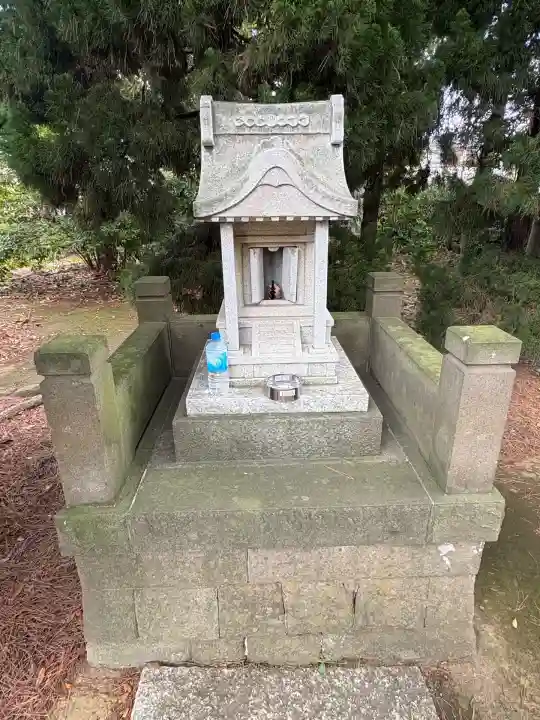 二之江神社の末社・摂社