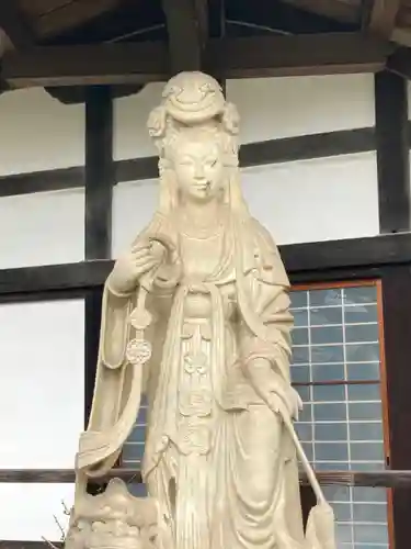 花岳寺の仏像