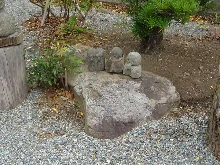 伊勢原 法泉寺の地蔵
