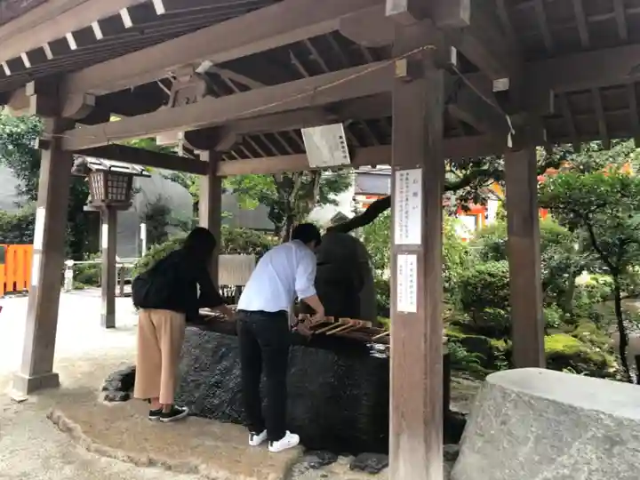 賀茂別雷神社(上賀茂神社)の手水舎