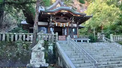 下田八幡神社の本殿