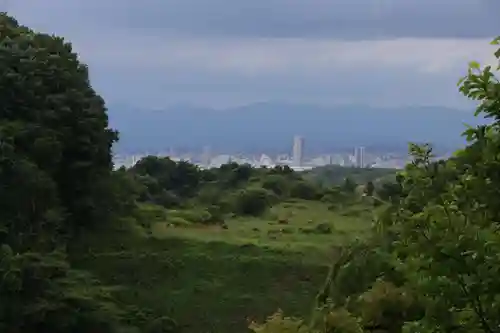 高屋敷稲荷神社の景色