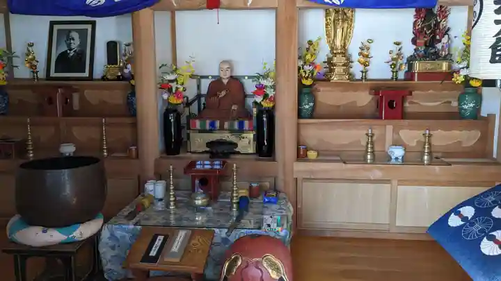 豊富温泉弘法大師堂の本殿・本堂