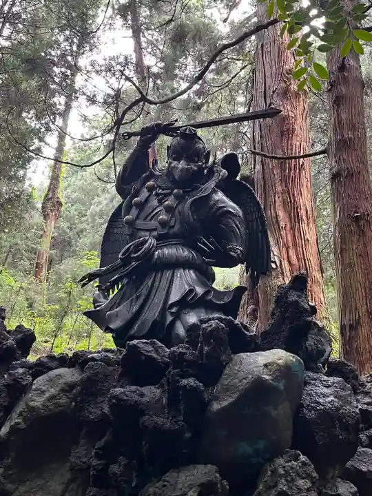 最乗寺(道了尊)の像