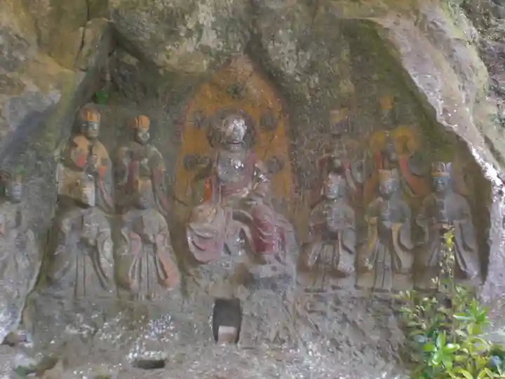 臼杵石仏の仏像