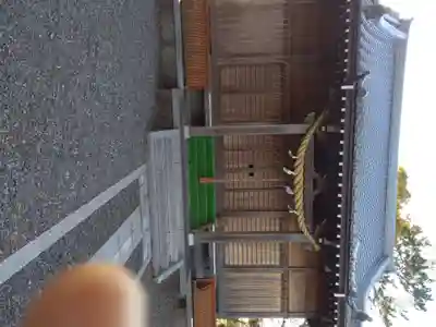 中新田稲荷神社の本殿・本堂