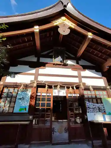 三輪神社の本殿・本堂