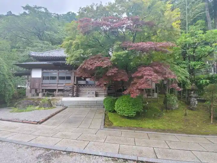 大渕寺の本殿・本堂