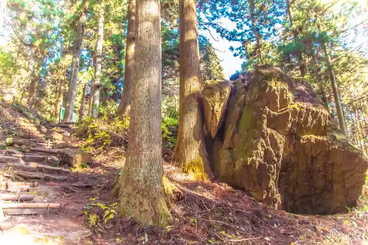 太白山生出森八幡神社(岳宮)(宮城県)