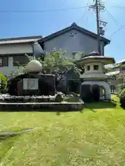 千代保稲荷神社の塔