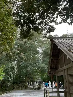 伊勢神宮内宮（皇大神宮）の{uncategorized: "未分類", other: "その他", undefined: "問題あり", building: "その他建物", grave: "お墓", sacred_gate: "鳥居", guardian: "狛犬", statue: "像", buddha: "仏像", history: "歴史", nature: "自然", garden: "庭園", animal: "動物", pagoda: "塔", temizu: "手水舎", mountain_gate: "山門・神門", sanctuary: "本殿・本堂", subordinate: "末社・摂社", art: "芸術", scenery: "景色", jizo: "地蔵", ema: "絵馬", goshuin: "御朱印", omikuji: "おみくじ", items: "授与品その他", amulet: "お守り", goshuincho: "御朱印帳", eats: "食事", festival: "お祭り", votive_dance: "神楽", shichigosan: "七五三参", wedding: "結婚式", experience: "体験その他", initially: "初詣", around: "周辺", anti_infection: "感染症対策"}