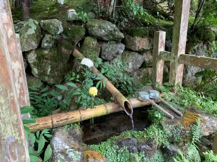 明通寺の手水舎