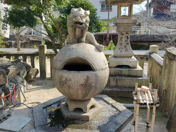 厳島神社の手水舎