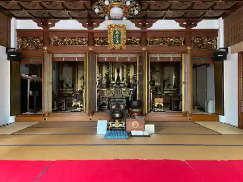 法徳寺の{uncategorized: "未分類", other: "その他", undefined: "問題あり", building: "その他建物", grave: "お墓", sacred_gate: "鳥居", guardian: "狛犬", statue: "像", buddha: "仏像", history: "歴史", nature: "自然", garden: "庭園", animal: "動物", pagoda: "塔", temizu: "手水舎", mountain_gate: "山門・神門", sanctuary: "本殿・本堂", subordinate: "末社・摂社", art: "芸術", scenery: "景色", jizo: "地蔵", ema: "絵馬", goshuin: "御朱印", omikuji: "おみくじ", items: "授与品その他", amulet: "お守り", goshuincho: "御朱印帳", eats: "食事", festival: "お祭り", votive_dance: "神楽", shichigosan: "七五三参", wedding: "結婚式", experience: "体験その他", initially: "初詣", around: "周辺", anti_infection: "感染症対策"}