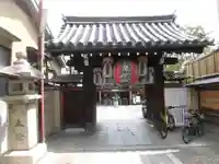 石像寺(釘抜地蔵)の山門・神門