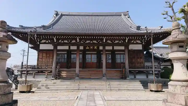 西方寺の本殿・本堂
