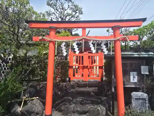 比賣神社（旧比賣塚）(奈良県)