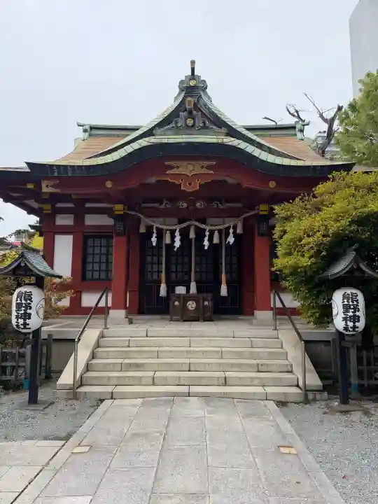 東神奈川熊野神社の{uncategorized: "未分類", other: "その他", undefined: "問題あり", building: "その他建物", grave: "お墓", sacred_gate: "鳥居", guardian: "狛犬", statue: "像", buddha: "仏像", history: "歴史", nature: "自然", garden: "庭園", animal: "動物", pagoda: "塔", temizu: "手水舎", mountain_gate: "山門・神門", sanctuary: "本殿・本堂", subordinate: "末社・摂社", art: "芸術", scenery: "景色", jizo: "地蔵", ema: "絵馬", goshuin: "御朱印", omikuji: "おみくじ", items: "授与品その他", amulet: "お守り", goshuincho: "御朱印帳", eats: "食事", festival: "お祭り", votive_dance: "神楽", shichigosan: "七五三参", wedding: "結婚式", experience: "体験その他", initially: "初詣", around: "周辺", anti_infection: "感染症対策"}