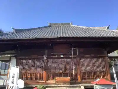 小松寺の本殿・本堂