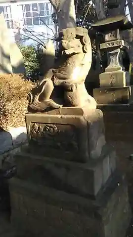 前原御嶽神社の狛犬