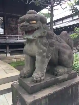 白山神社の狛犬