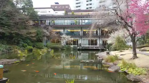 東郷神社の庭園