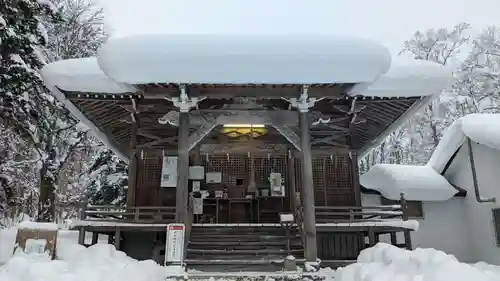 雨紛神社の本殿