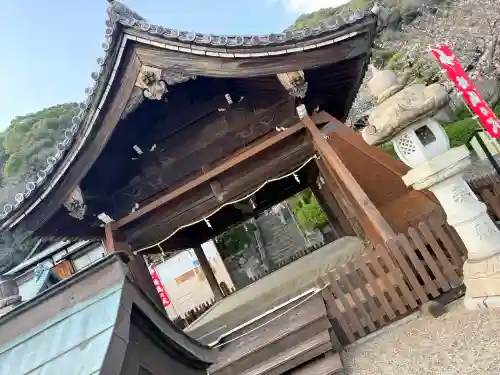 北野天満神社の{uncategorized: "未分類", other: "その他", undefined: "問題あり", building: "その他建物", grave: "お墓", sacred_gate: "鳥居", guardian: "狛犬", statue: "像", buddha: "仏像", history: "歴史", nature: "自然", garden: "庭園", animal: "動物", pagoda: "塔", temizu: "手水舎", mountain_gate: "山門・神門", sanctuary: "本殿・本堂", subordinate: "末社・摂社", art: "芸術", scenery: "景色", jizo: "地蔵", ema: "絵馬", goshuin: "御朱印", omikuji: "おみくじ", items: "授与品その他", amulet: "お守り", goshuincho: "御朱印帳", eats: "食事", festival: "お祭り", votive_dance: "神楽", shichigosan: "七五三参", wedding: "結婚式", experience: "体験その他", initially: "初詣", around: "周辺", anti_infection: "感染症対策"}