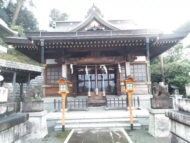 杉山社(仏向町)の本殿・本堂