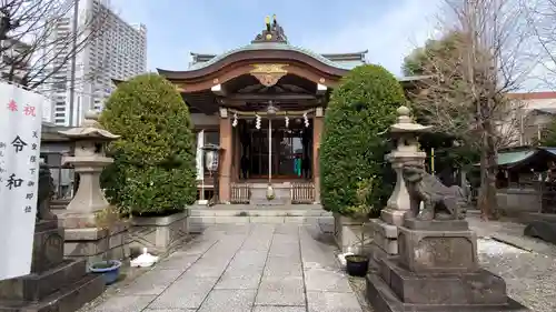 白鬚神社の本殿・本堂