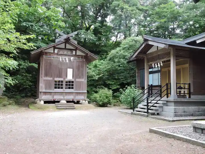 春日山神社(新潟県)
