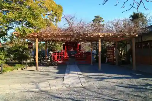 鶴岡八幡宮の本殿