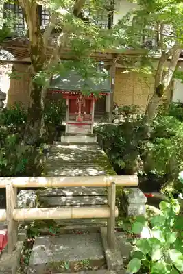 観音正寺の末社・摂社