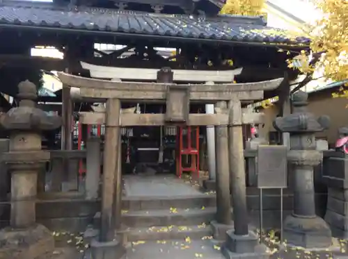 被官稲荷神社(東京都)