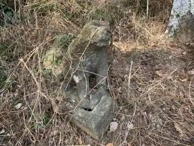 湯殿山神社の狛犬