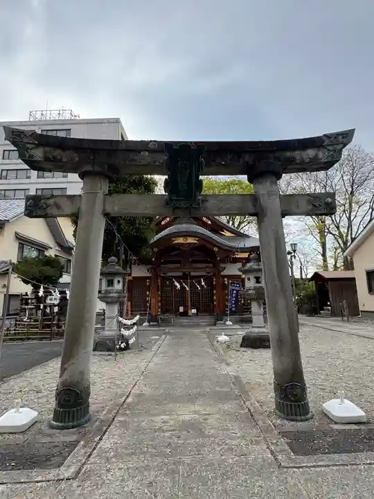 歌懸稲荷神社(山形県)