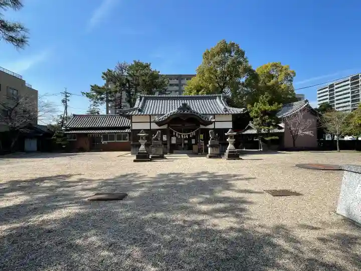 勝速日神社の{uncategorized: "未分類", other: "その他", undefined: "問題あり", building: "その他建物", grave: "お墓", sacred_gate: "鳥居", guardian: "狛犬", statue: "像", buddha: "仏像", history: "歴史", nature: "自然", garden: "庭園", animal: "動物", pagoda: "塔", temizu: "手水舎", mountain_gate: "山門・神門", sanctuary: "本殿・本堂", subordinate: "末社・摂社", art: "芸術", scenery: "景色", jizo: "地蔵", ema: "絵馬", goshuin: "御朱印", omikuji: "おみくじ", items: "授与品その他", amulet: "お守り", goshuincho: "御朱印帳", eats: "食事", festival: "お祭り", votive_dance: "神楽", shichigosan: "七五三参", wedding: "結婚式", experience: "体験その他", initially: "初詣", around: "周辺", anti_infection: "感染症対策"}