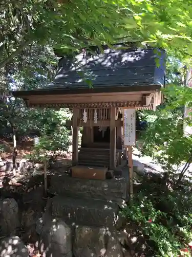 旦飯野神社の末社